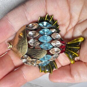 Fish Brooch Roman 2.5" Vintage Rhinestone Figural Signed ROMAN
